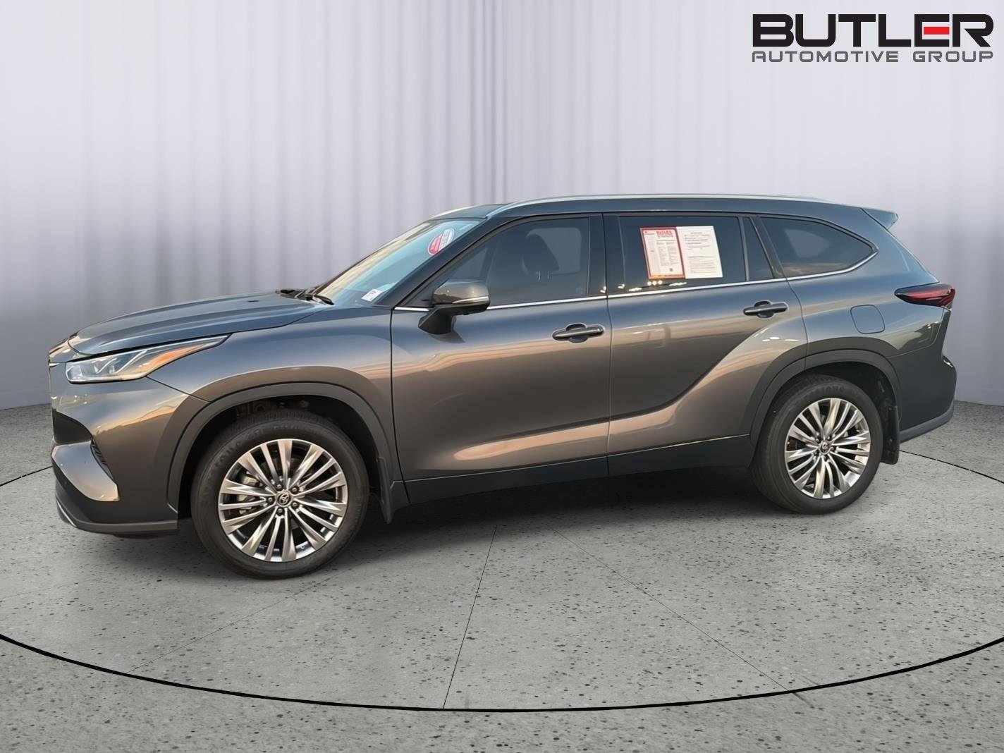 Certified Used 2024 Magnetic Gray Metallic Toyota Platinum image 3