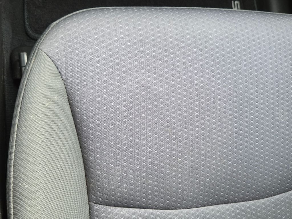 Used 2012 Silver Kia LX image 28