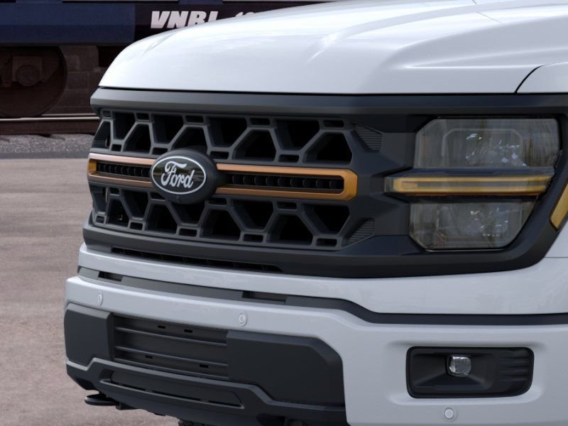 New 2026 White Ford Tremor image 17