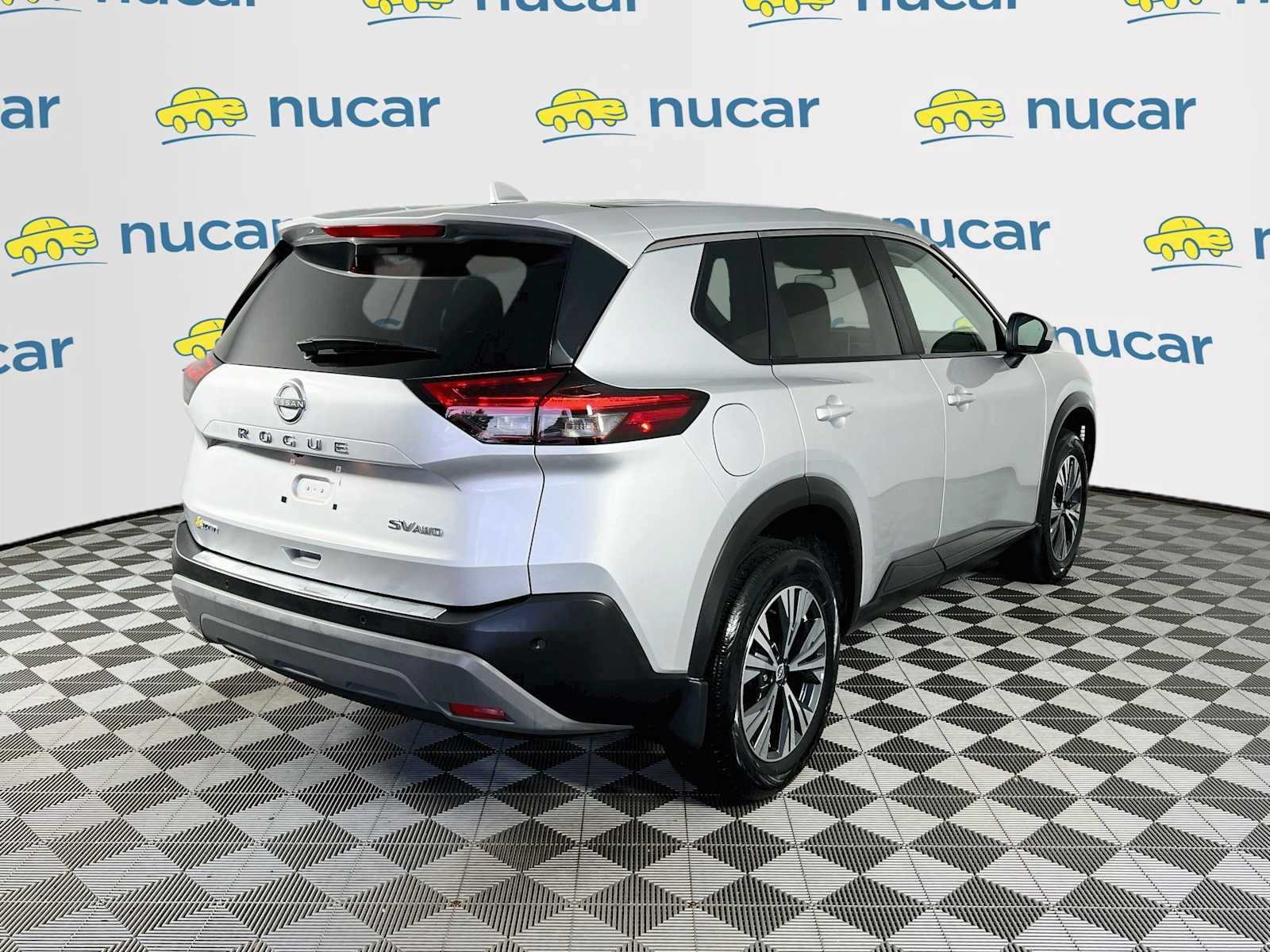 Used 2023 Brilliant Silver Metallic Nissan SV image 7