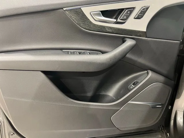 Used 2018 Gray Audi 2.0T Premium Plus image 10