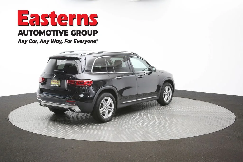 Used 2022 Black Mercedes-Benz GLB 250 image 41