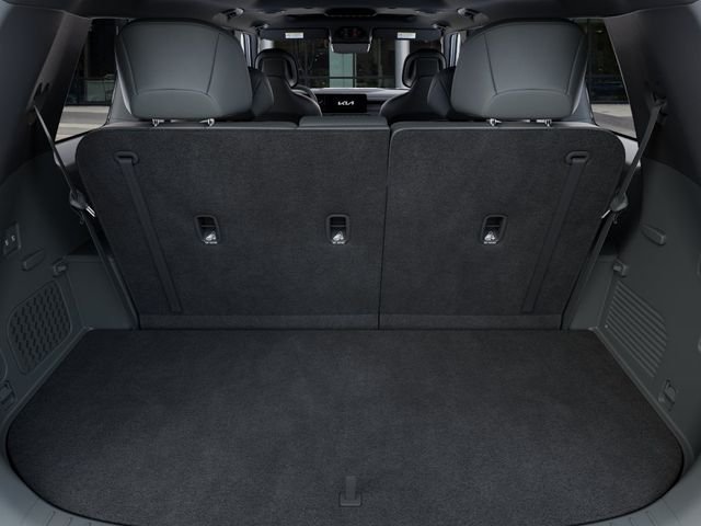 New 2027 Glacial White Pearl Kia X-LINE SX image 19