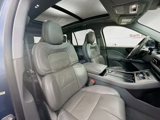Used 2020 Blue Lincoln Reserve image 31