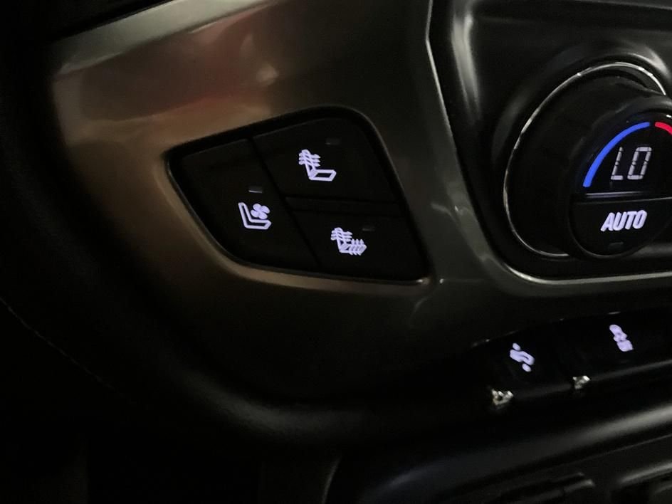 Used 2018 Black Chevrolet LTZ image 23
