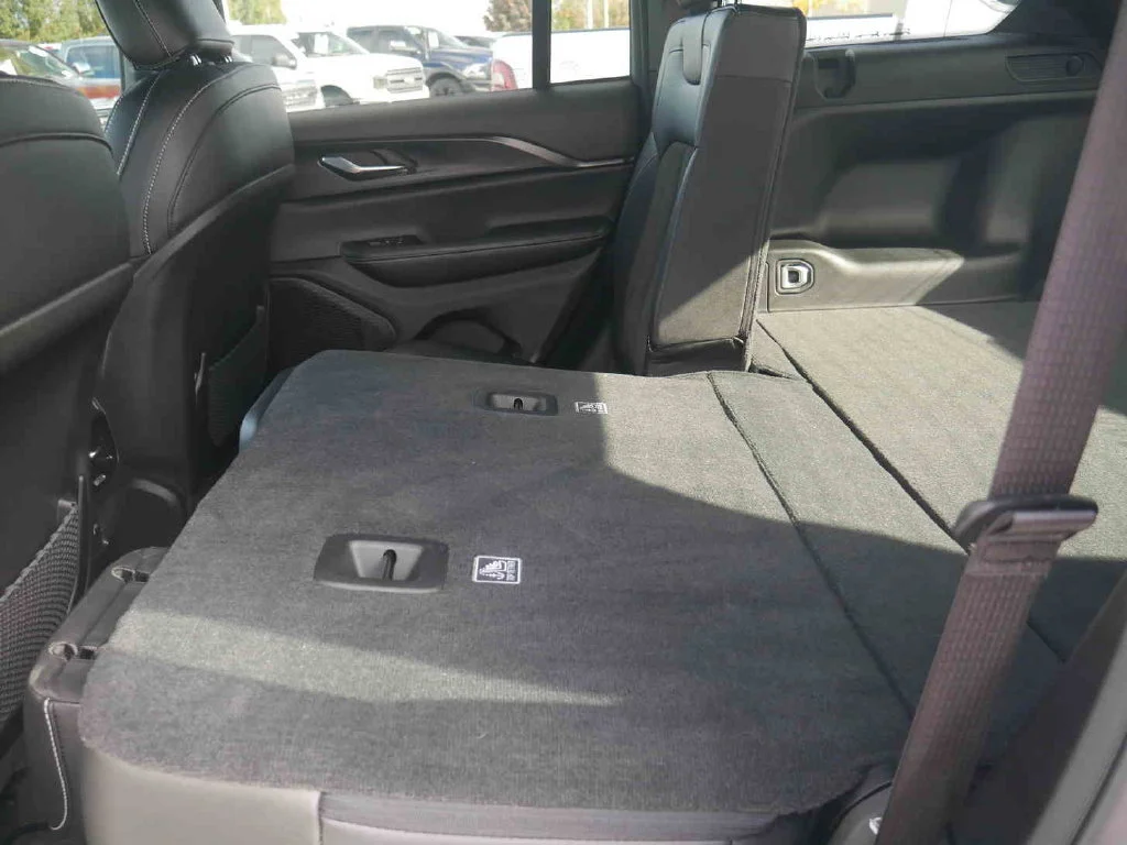Certified Used 2024 White Jeep Altitude X image 13