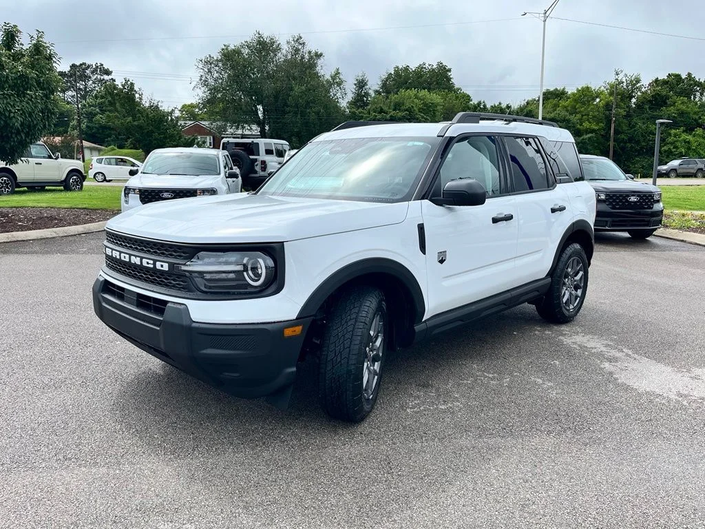 New 2026 White Ford Big Bend image 3