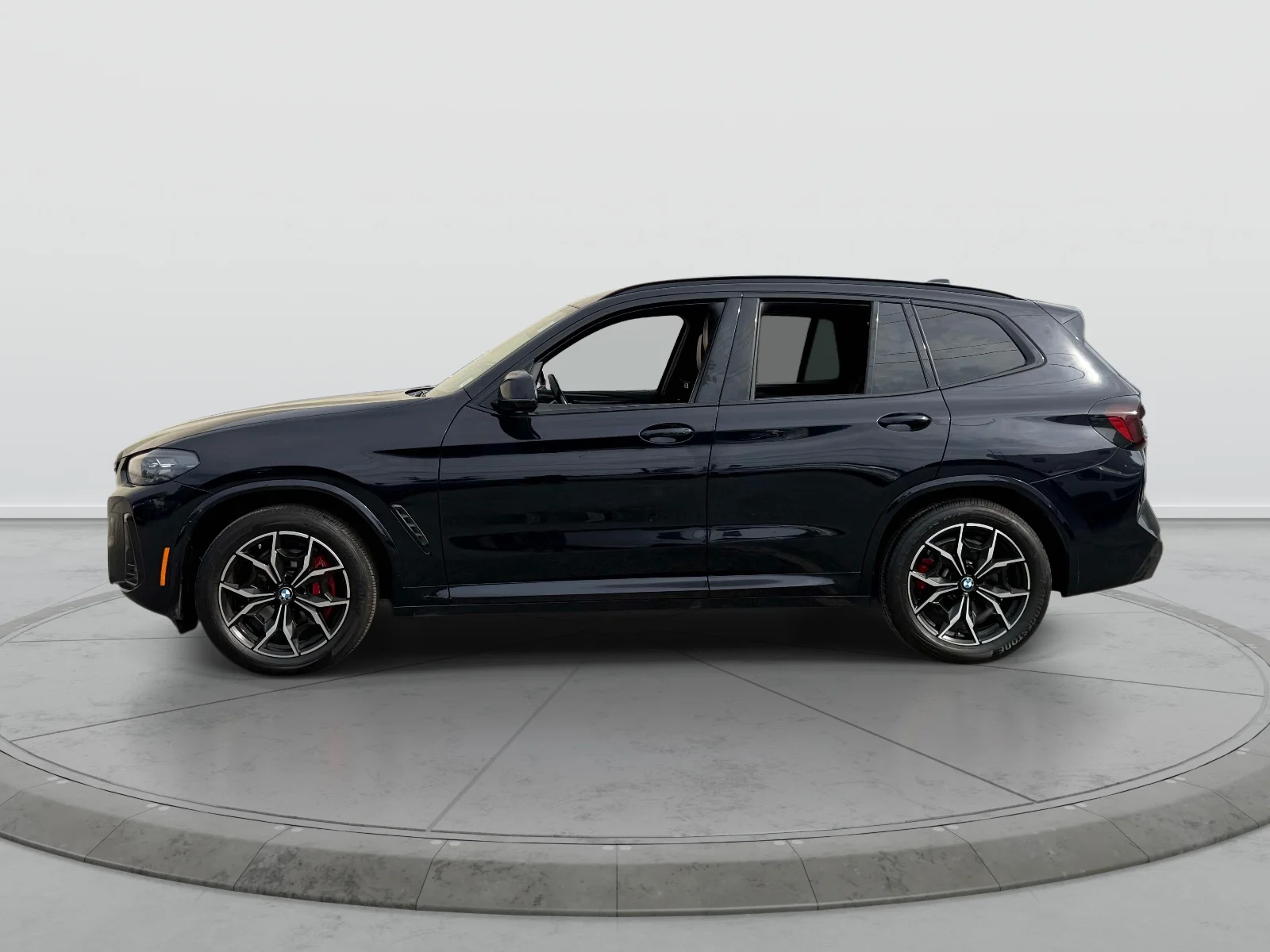 Used 2024 Black BMW M40i image 4