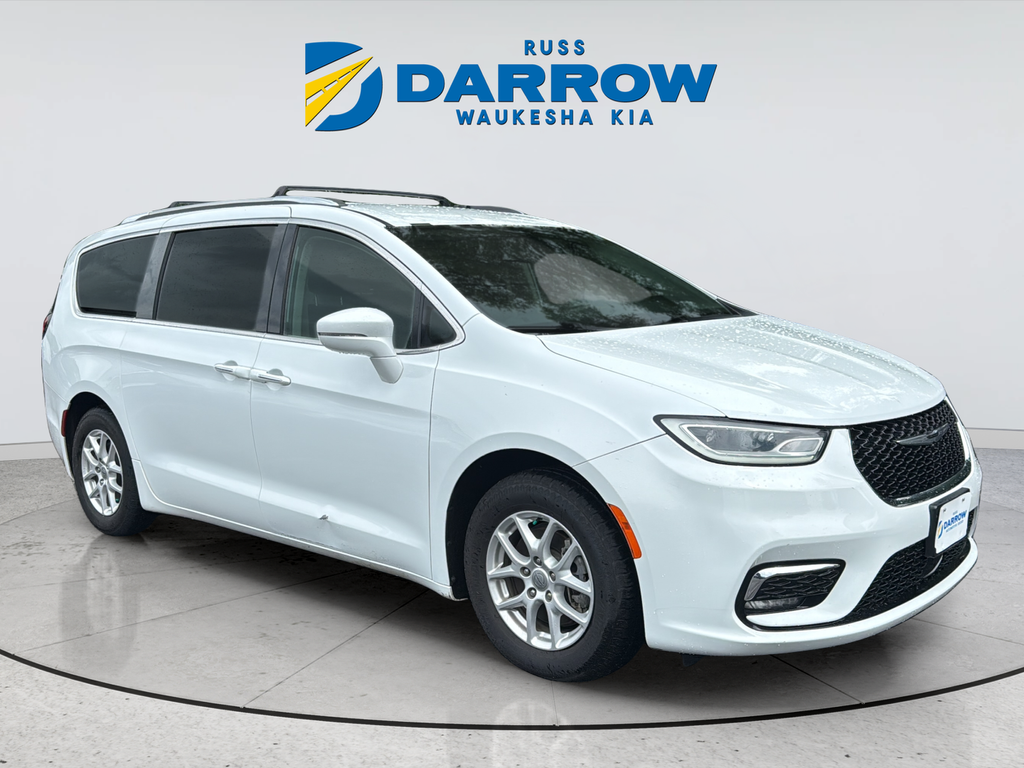 Used 2021 White Chrysler Touring L image 7