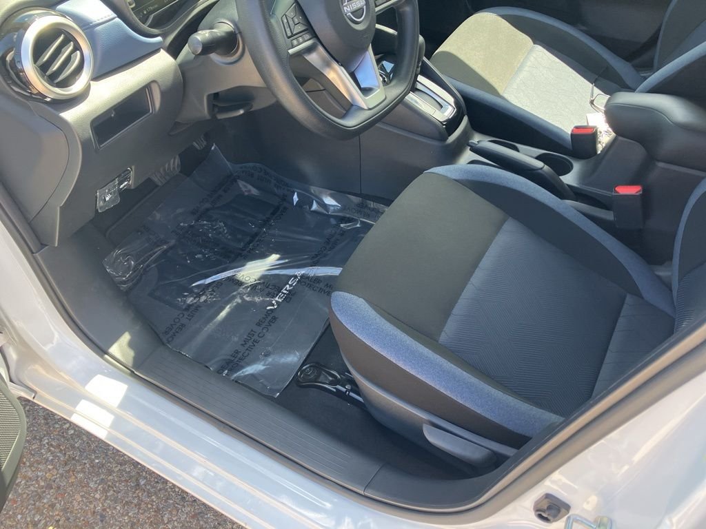 Certified Used 2025 White Nissan 1.6 SV image 9
