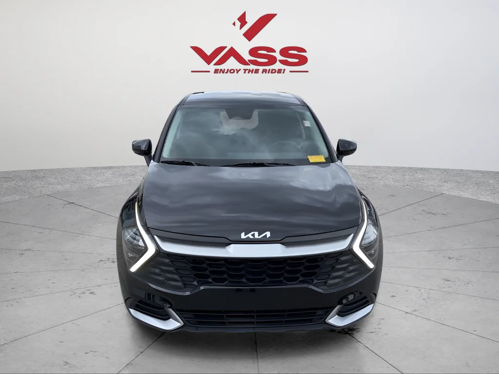 2025 Kia Sportage LX - Photo 8