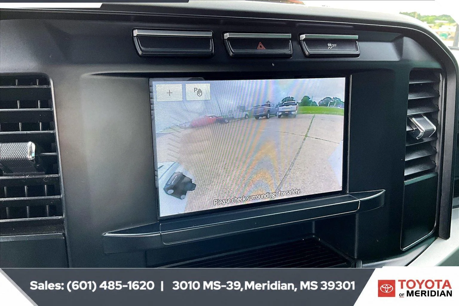 Used 2023 Oxford White Ford XL image 15