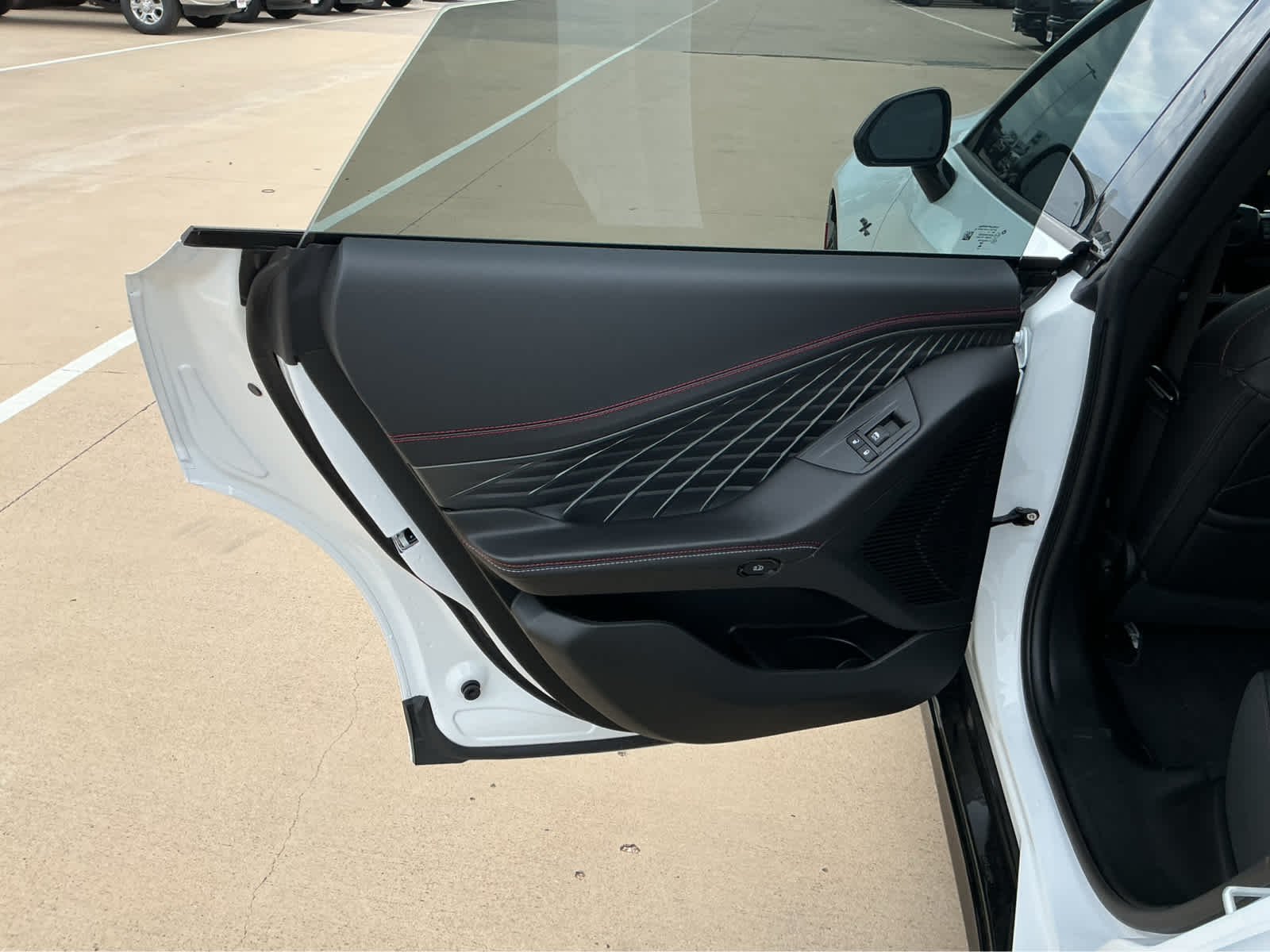 New 2026 White Knuckle Exterior Paint Dodge R/T image 16