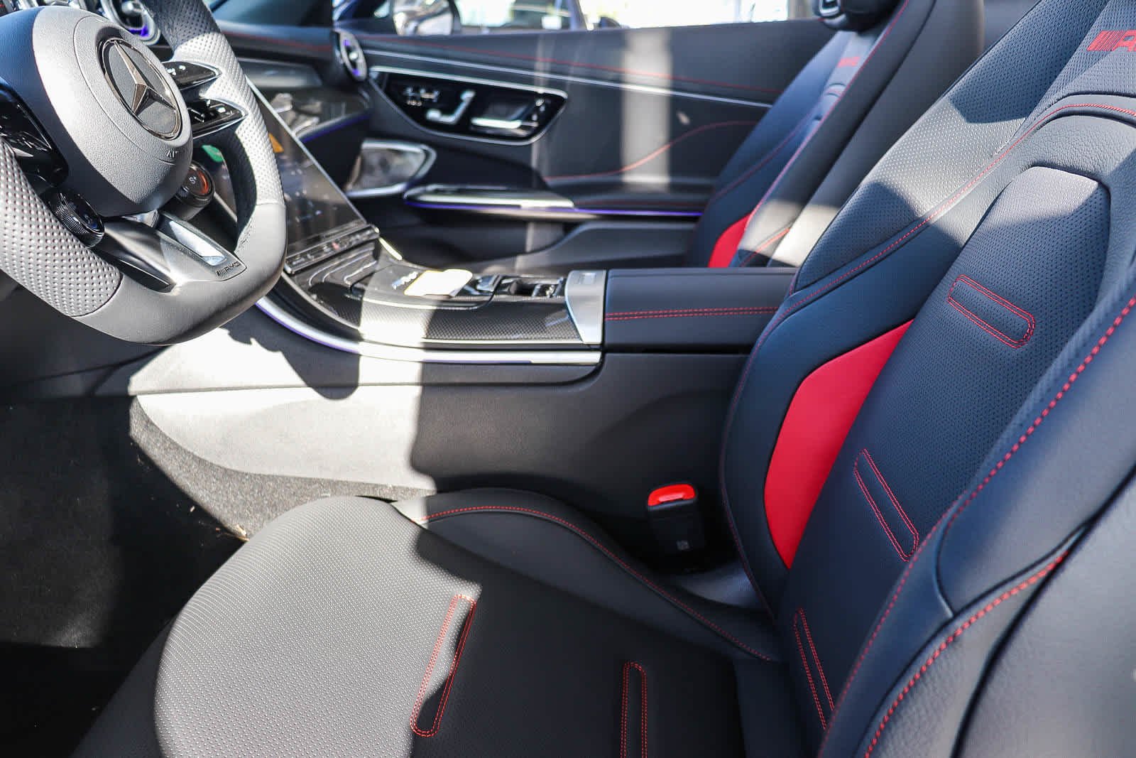 New 2027 MANUFAKTUR exclusive graphite grey magno Mercedes-Benz AMG® CLE 53 image 27