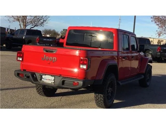 New 2025 Firecracker Red Clear-Coat  Paint Jeep HIGH TIDE 4X4 image 9