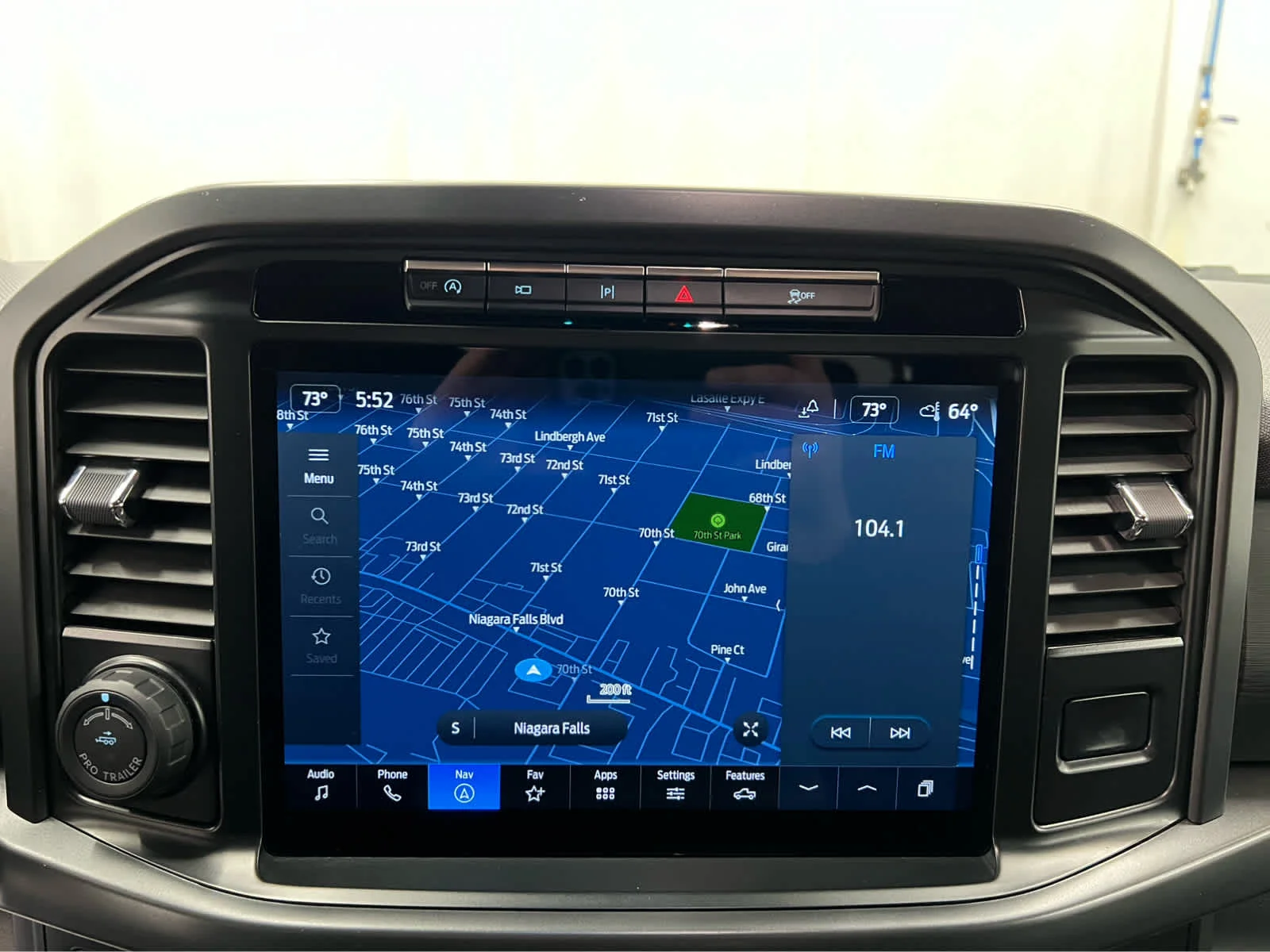 Used 2024 Avalanche Gray Ford XLT image 3