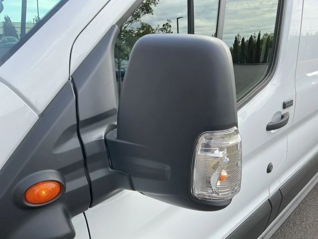 New 2026 Oxford White Ford Base image 12