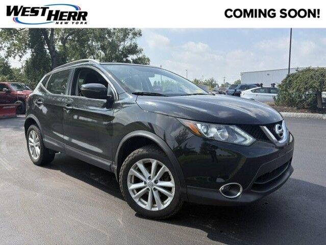 2018 Nissan Rogue Sport SV