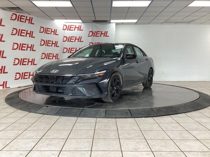 New 2026 Gray Hyundai SEL Sport image 3