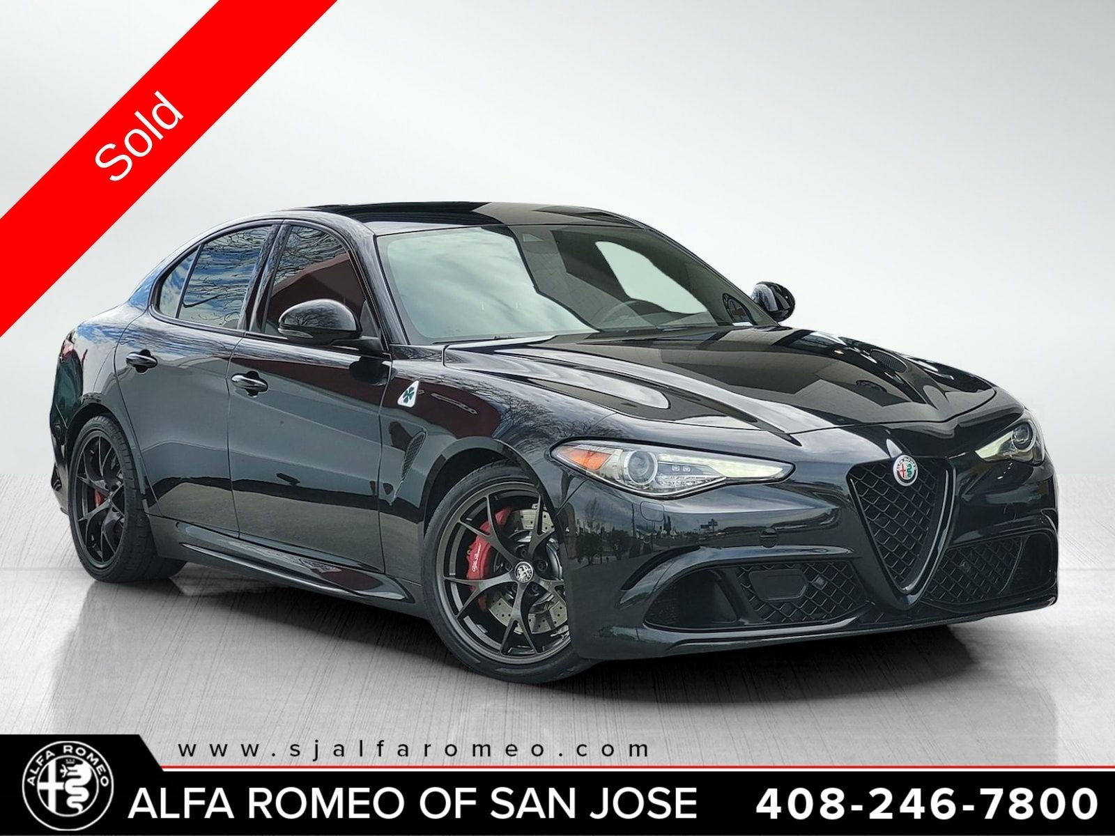 2022 Alfa Romeo Giulia Quadrifoglio