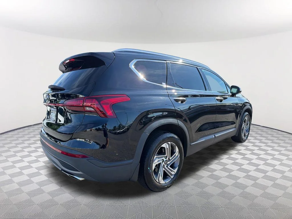 Used 2023 Black Hyundai SEL image 5
