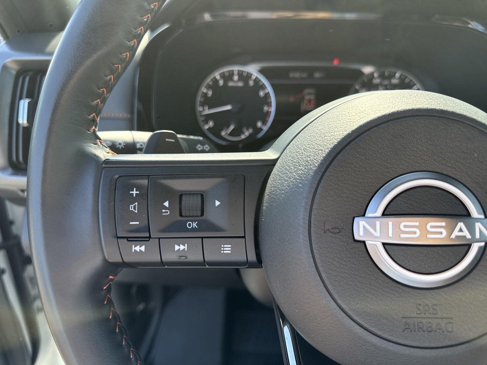 Used 2025 Glacier White Nissan Rock Creek image 15