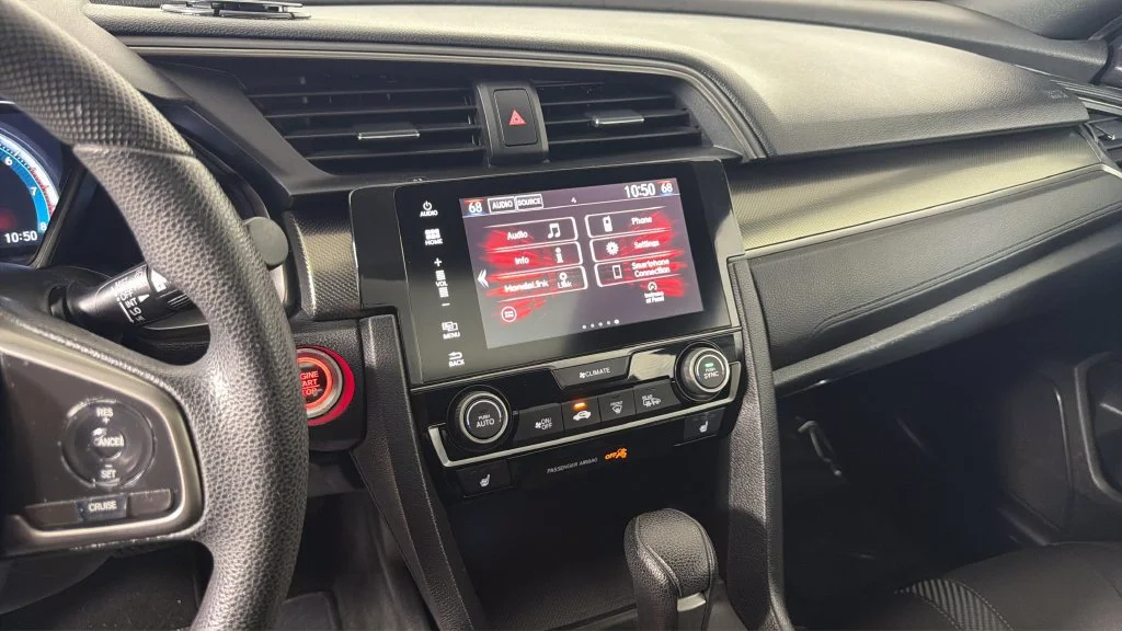 Used 2018  Honda EX image 23