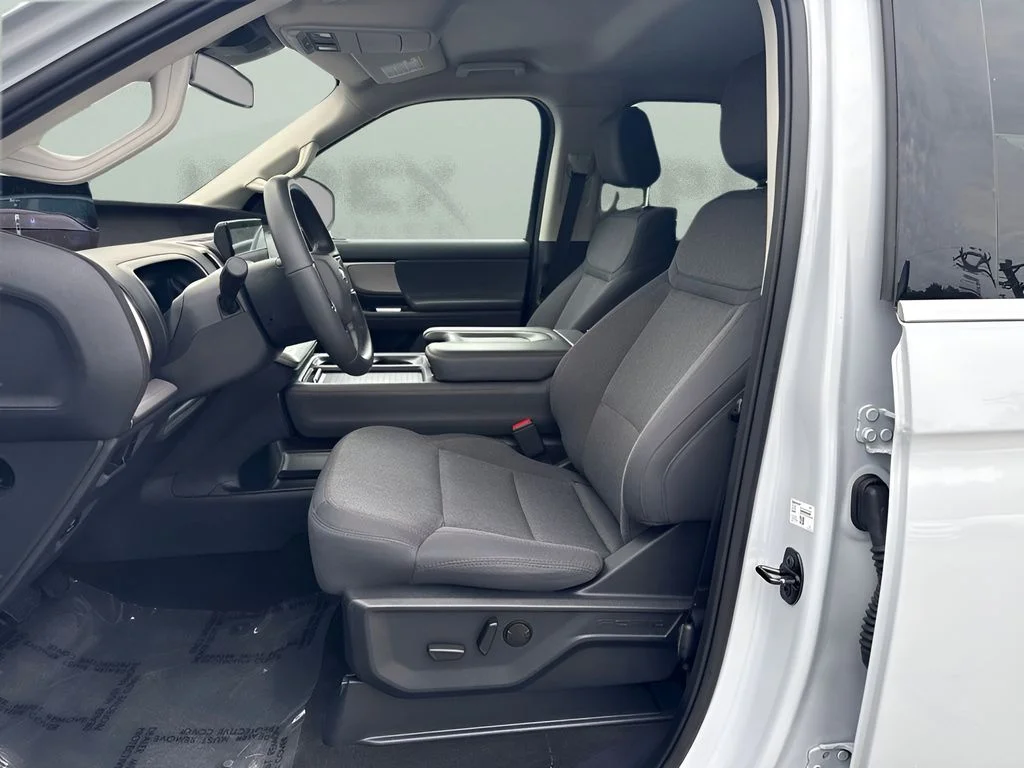 Used 2025 Silver Ford Active image 5