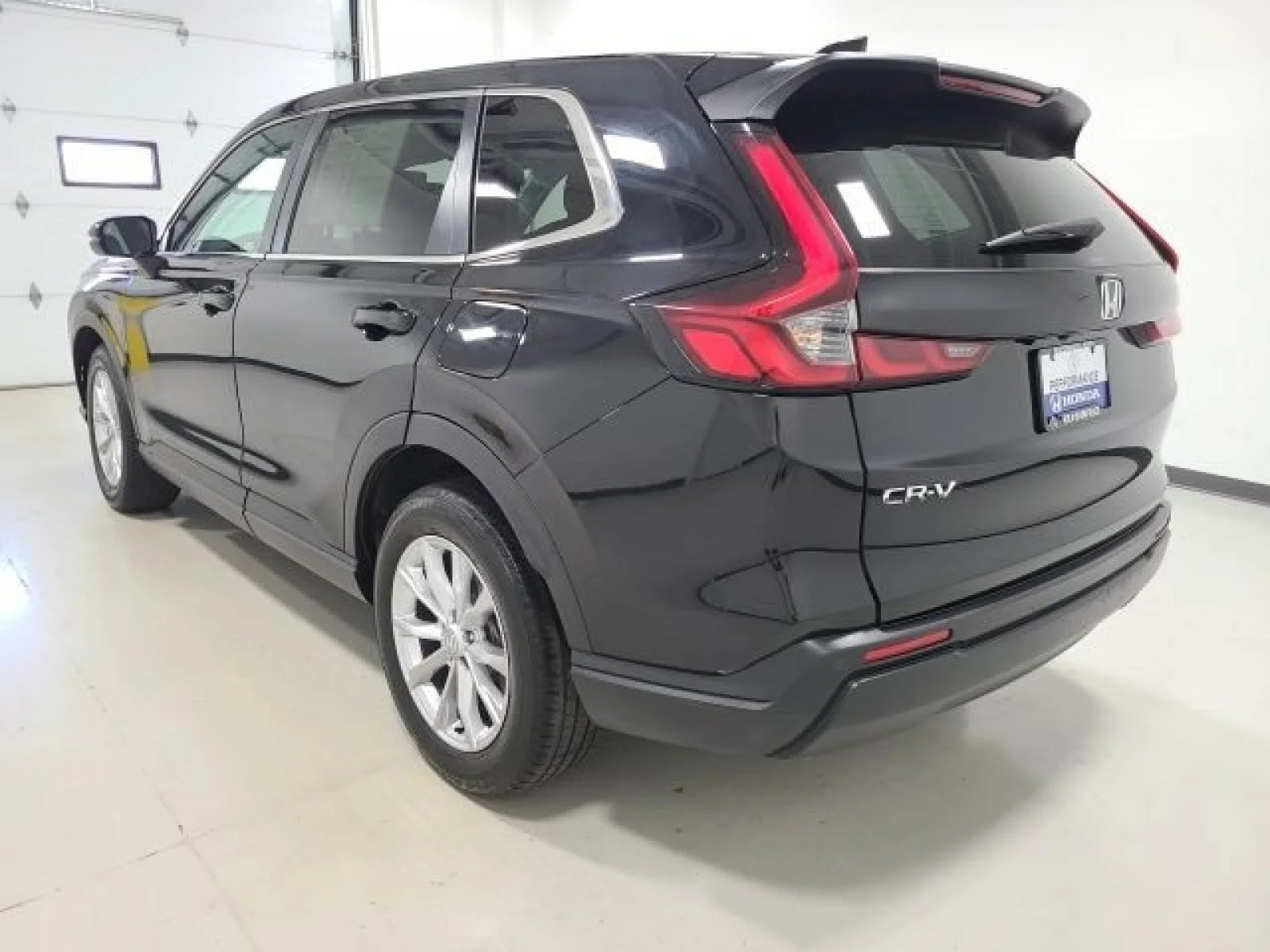 Certified Used 2024 Crystal Black Pearl Honda EX-L image 5