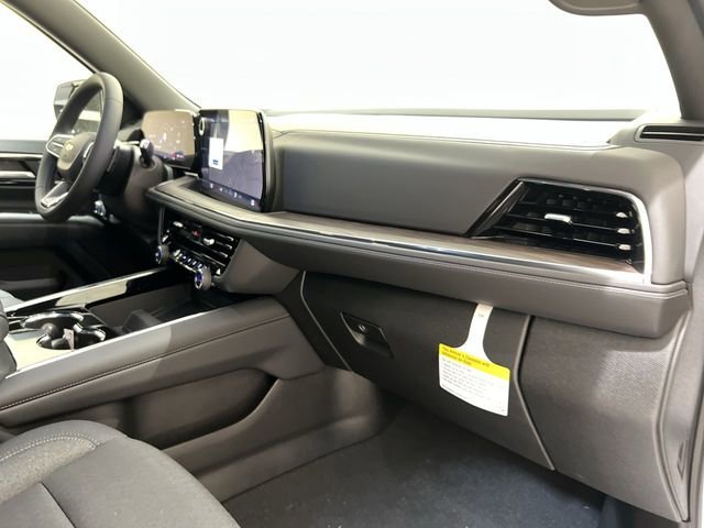 New 2025 Summit White Chevrolet LS image 26