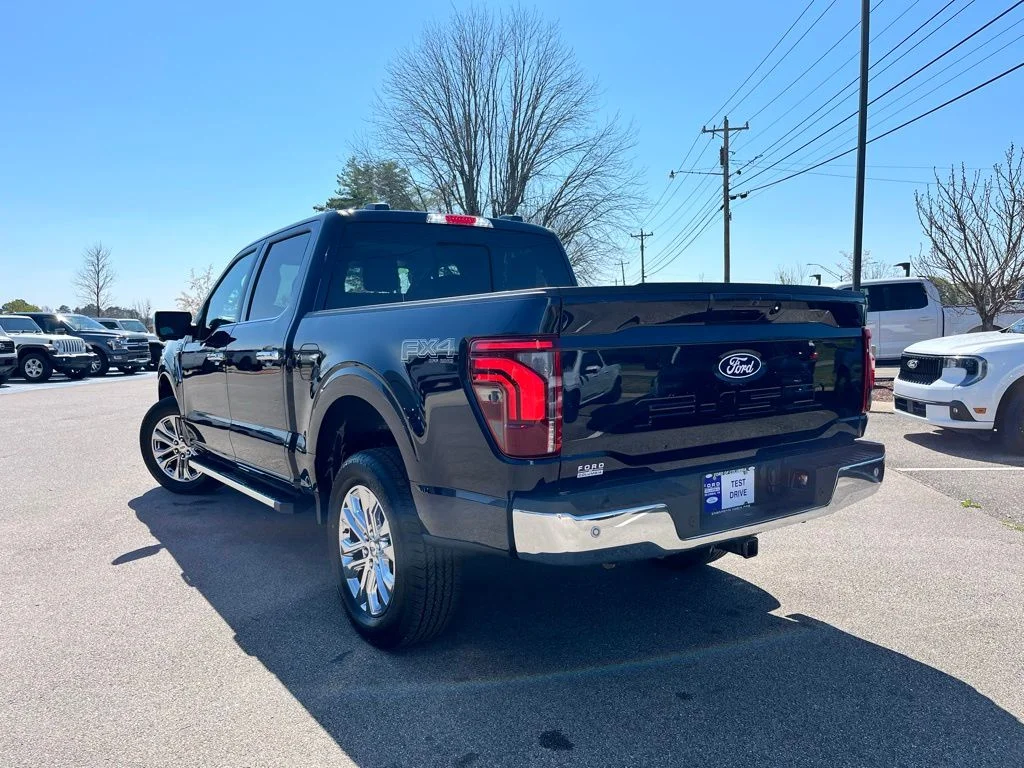 New 2026 Blue Ford Lariat image 4