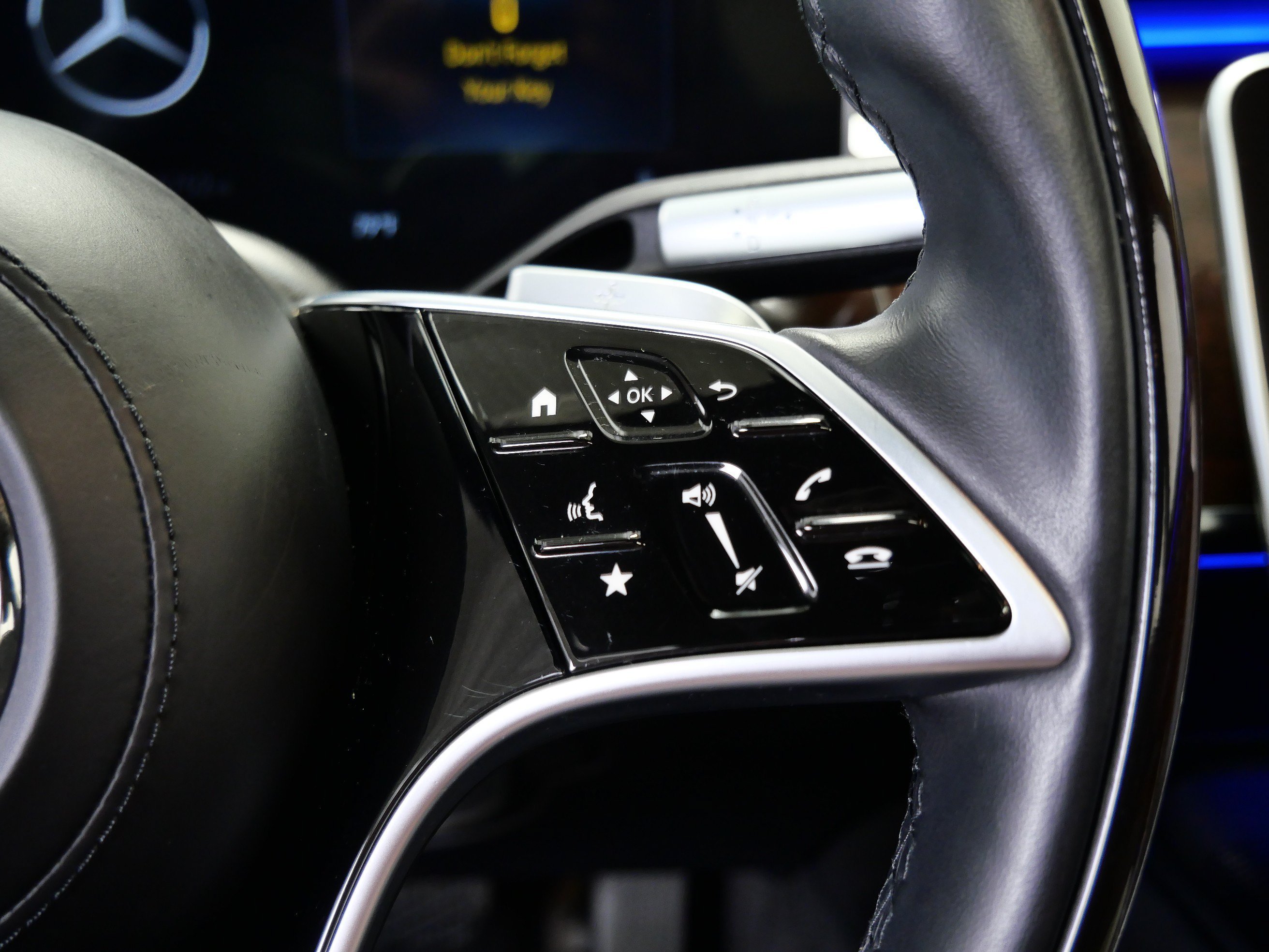 Certified Used 2023 Black Mercedes-Benz S 500 image 28