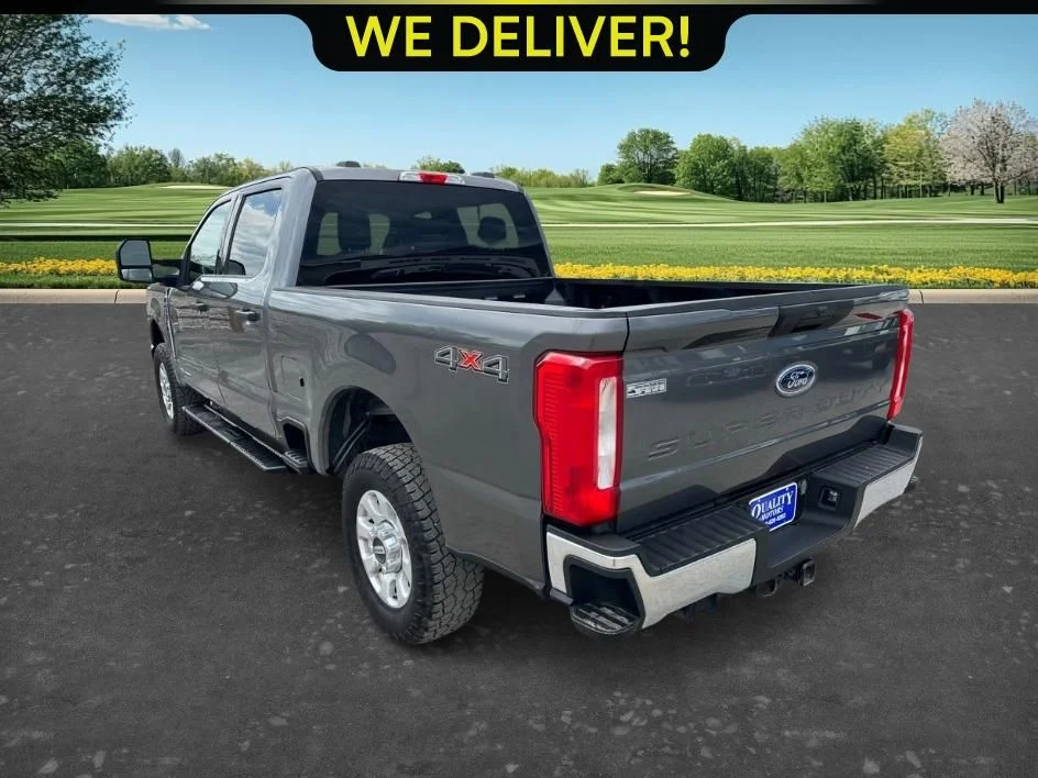 Used 2024 Gray Ford XLT image 5