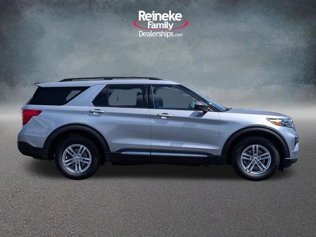 Used 2023 Silver Ford XLT image 4