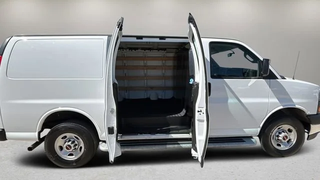 Used 2024 Summit White GMC Work Van image 34