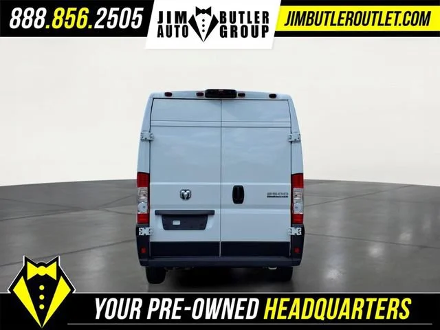 Used 2024  Ram Tradesman image 18