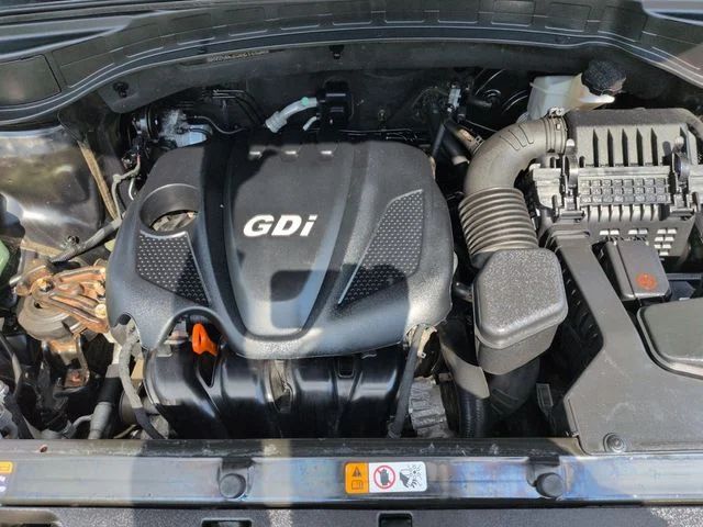 Used 2014 Black Hyundai Base image 29