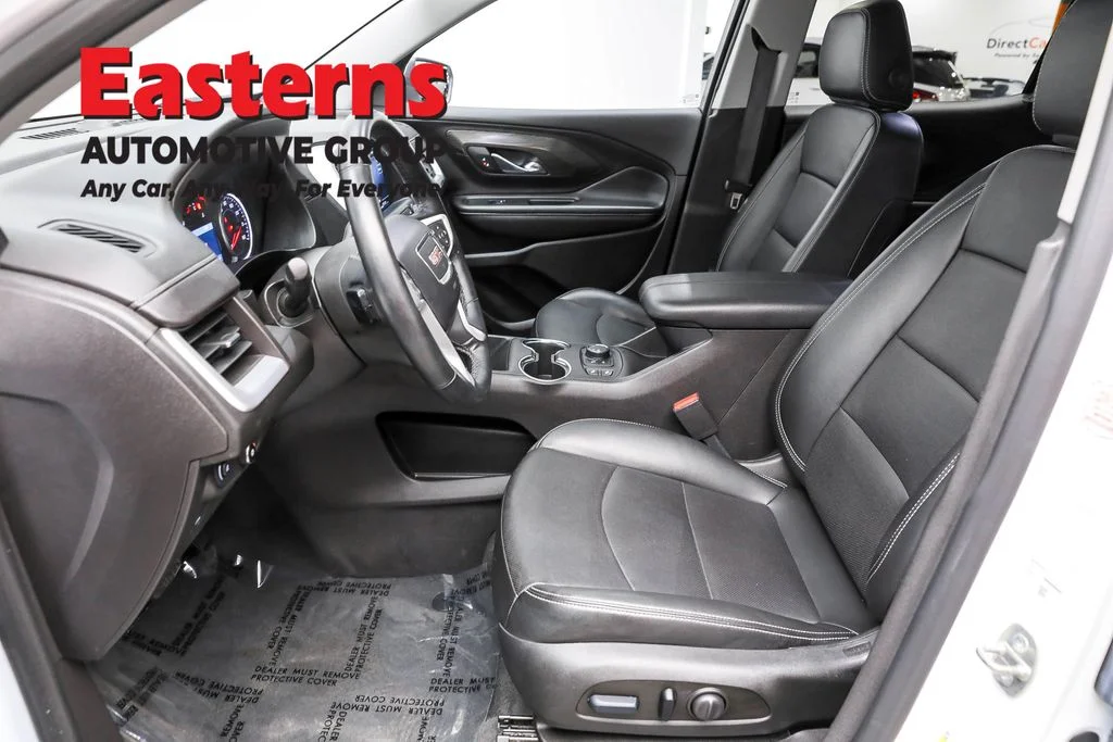 Used 2024 White GMC SLT image 14