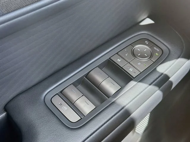 New 2026 Ultra White Lexus PREMIUM PLUS image 21