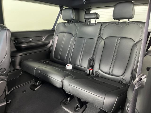 New 2026 High Gloss Black Exterior Paint Jeep Limited Reserve image 8