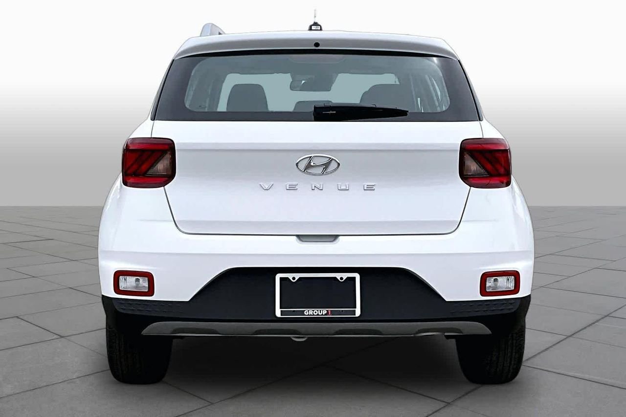 New 2026 Lunar White Hyundai SEL image 4