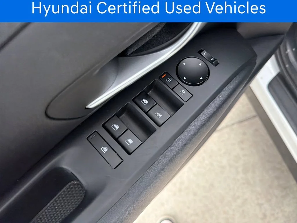 Certified Pre-Owned 2025 Hyundai Tucson Hybrid SEL Convenience