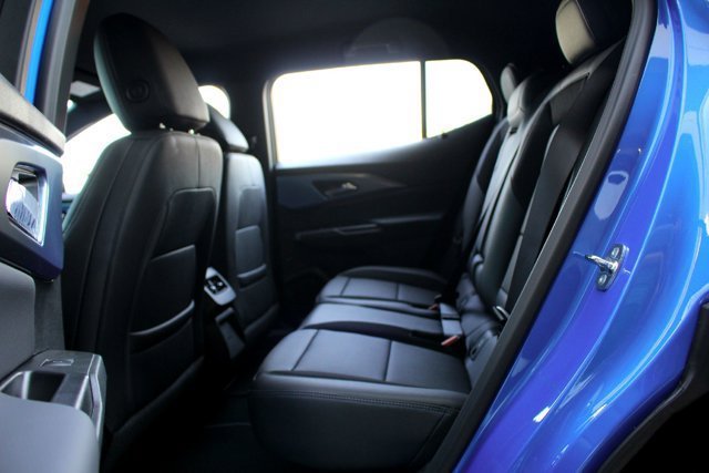 2025 Chevrolet Equinox EV 1LT - Photo 18