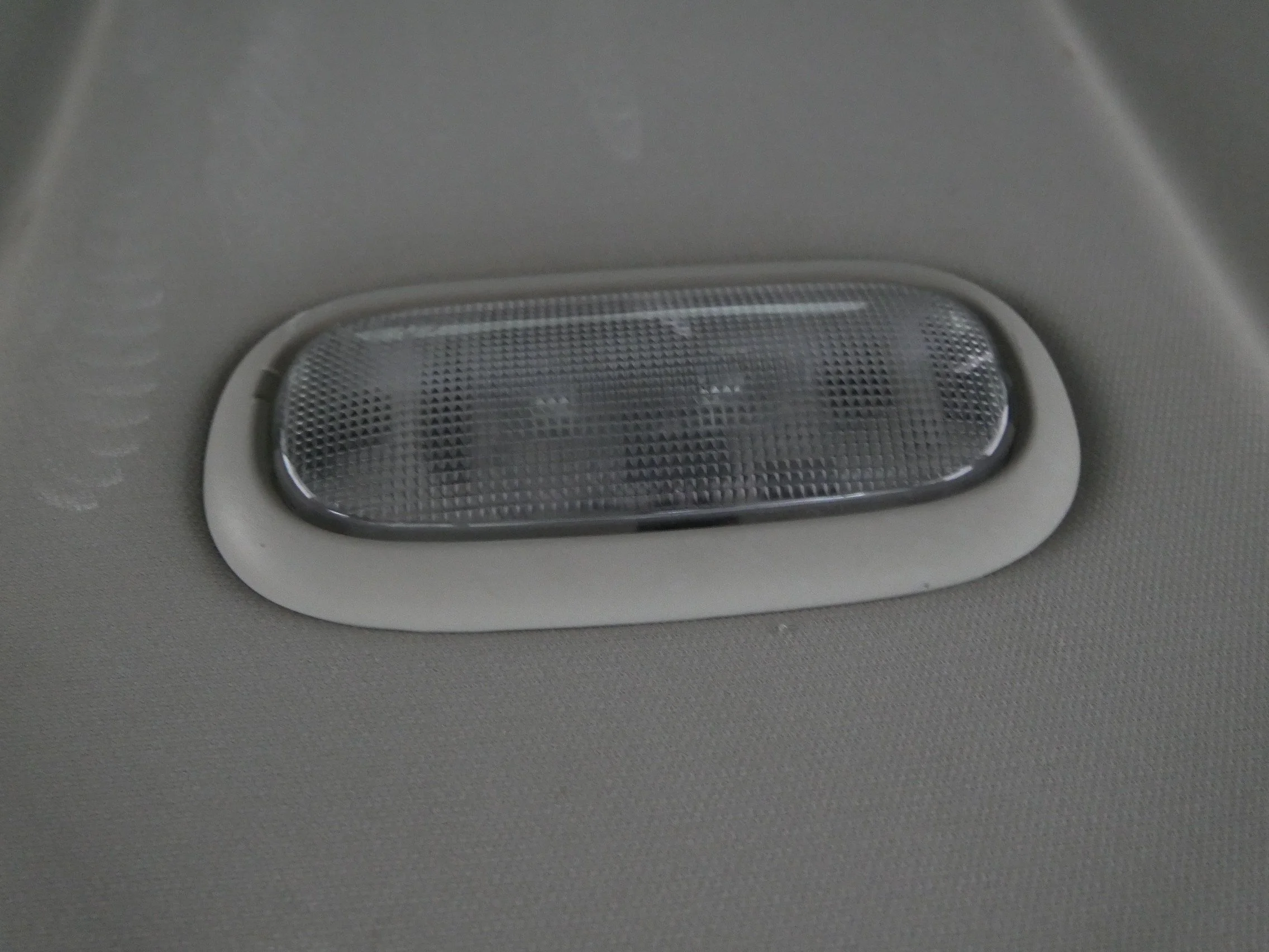 Used 2017 Bright White Clearcoat Jeep Sport image 33