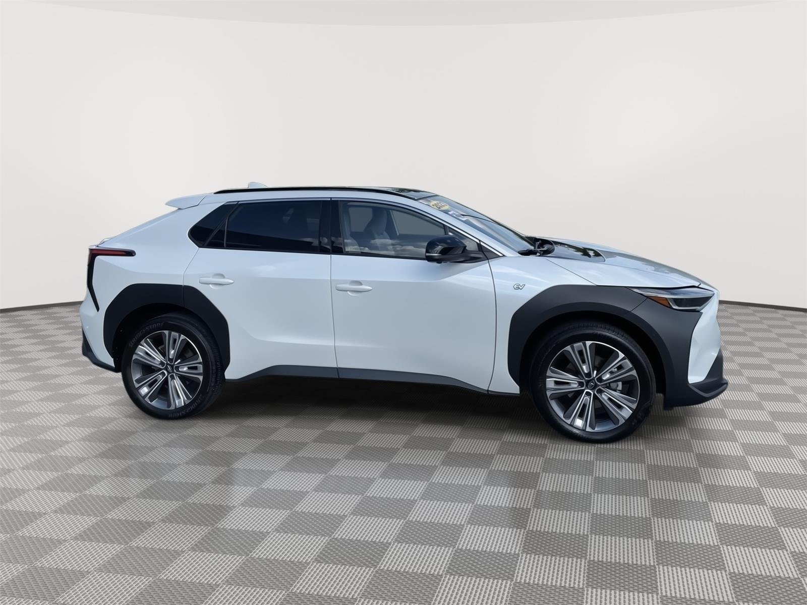 Certified Used 2023 Cosmic White Pearl Subaru Touring image 3