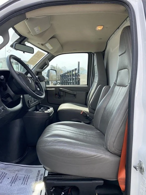 Used 2024 White GMC Work Van image 11
