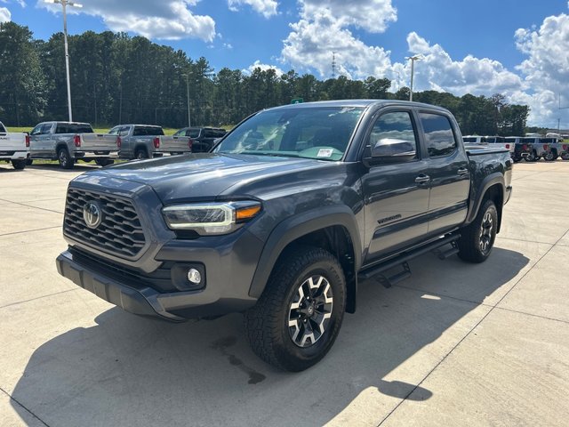 2022 Toyota Tacoma 4WD SR