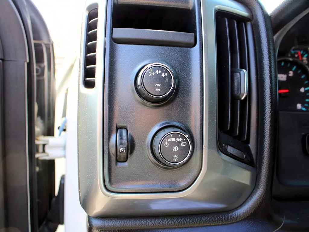 2017 Chevrolet Silverado 2500HD LT - Photo 14