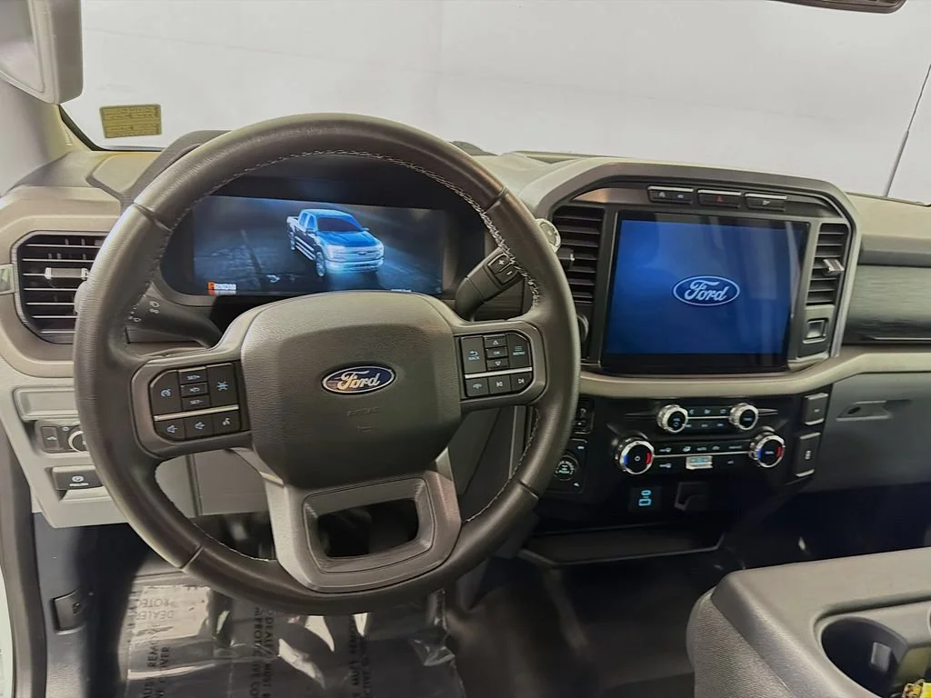 Used 2024 White Ford XLT image 10