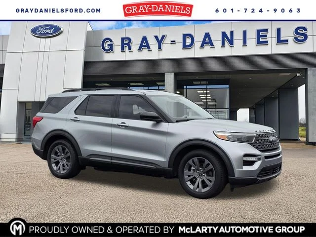 2022 Ford Explorer XLT RWD's photo